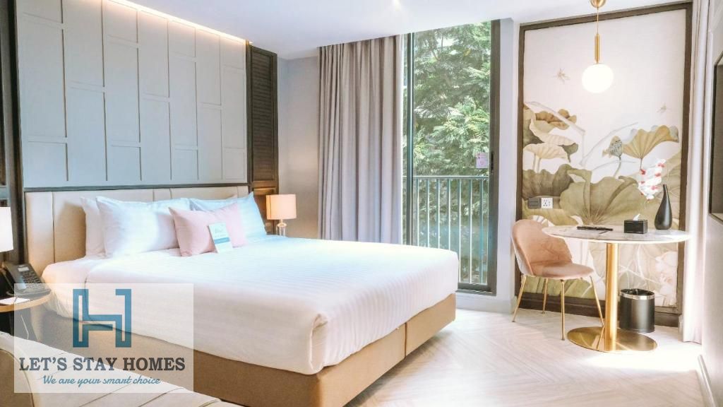 Luxurious Hotel Room I Furnished I No Kitchen I Spacious I Near Metro I Free Cleaning