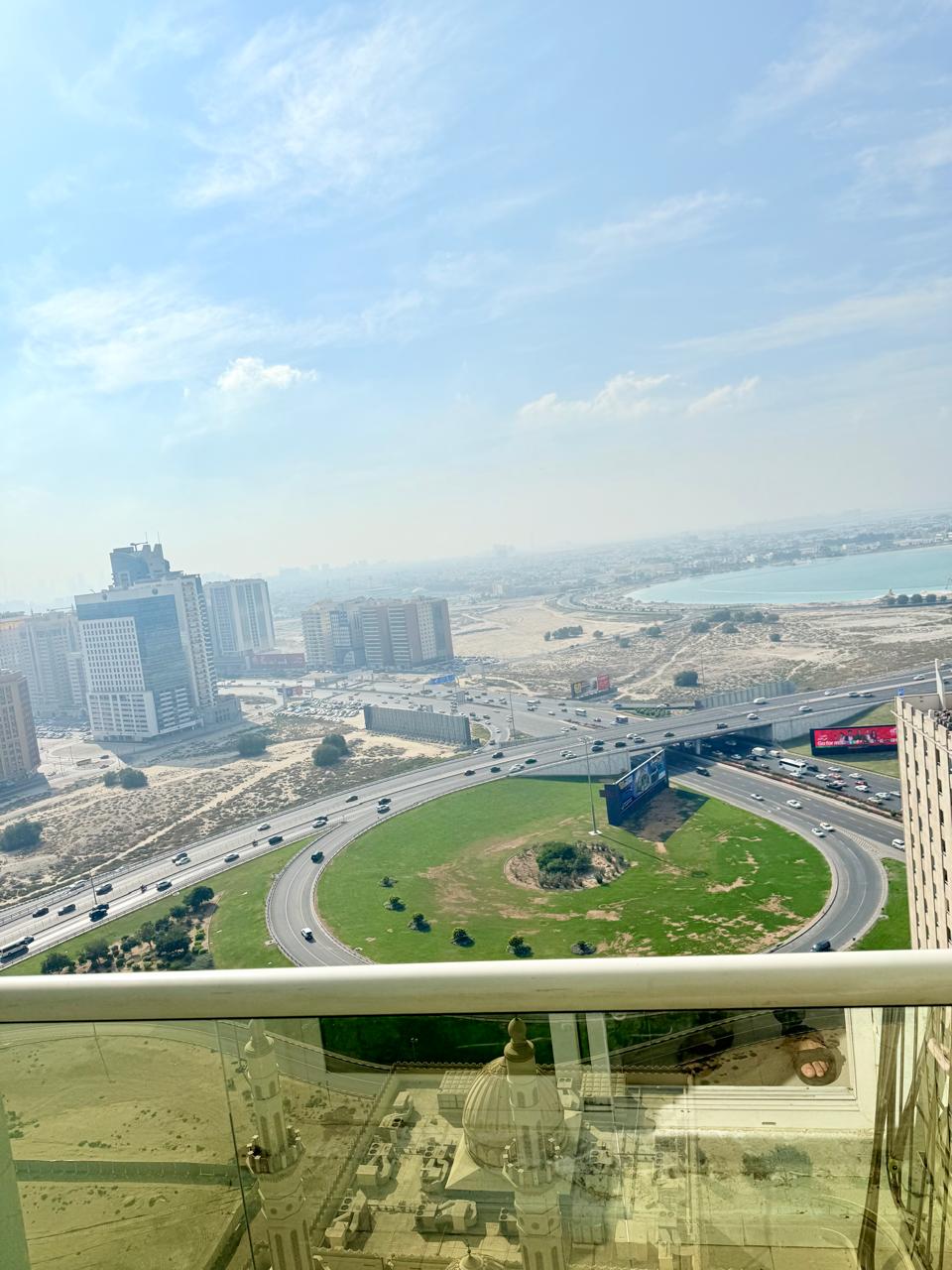 FREE WIFI 1 BHK WITH BALCONY, 2 BATHS IS AVAILABLE IN 4k IN AL NAHDA SHARJAH.
