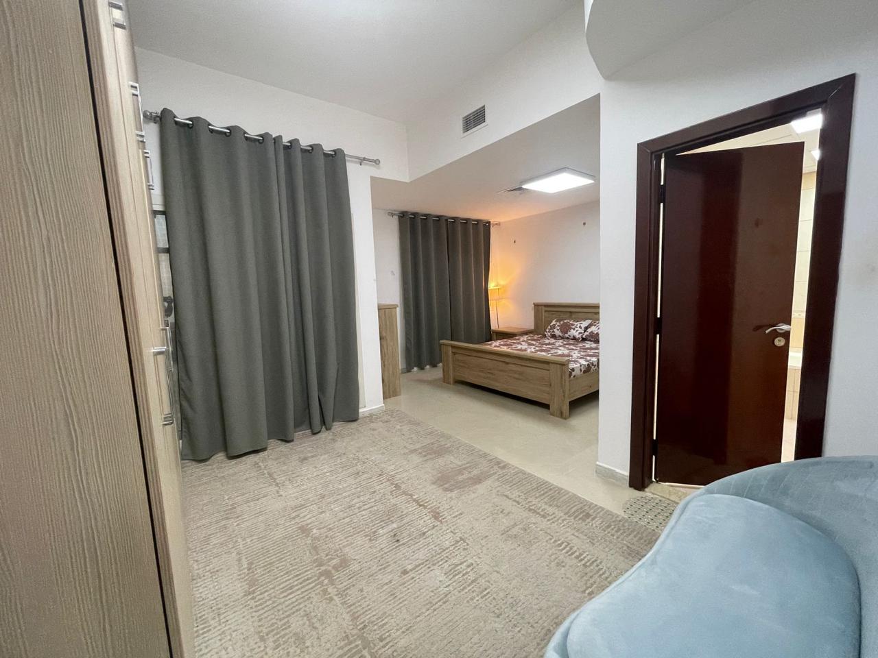 FULLY FURNISHED 1 BHK WITH BALCONY FREE WIFI ONLY IN 4K AL NAHDA SHARJAH