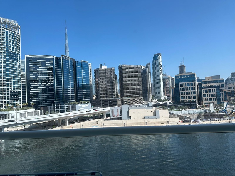 Mayfair Res | 1 Br | Full Canal View