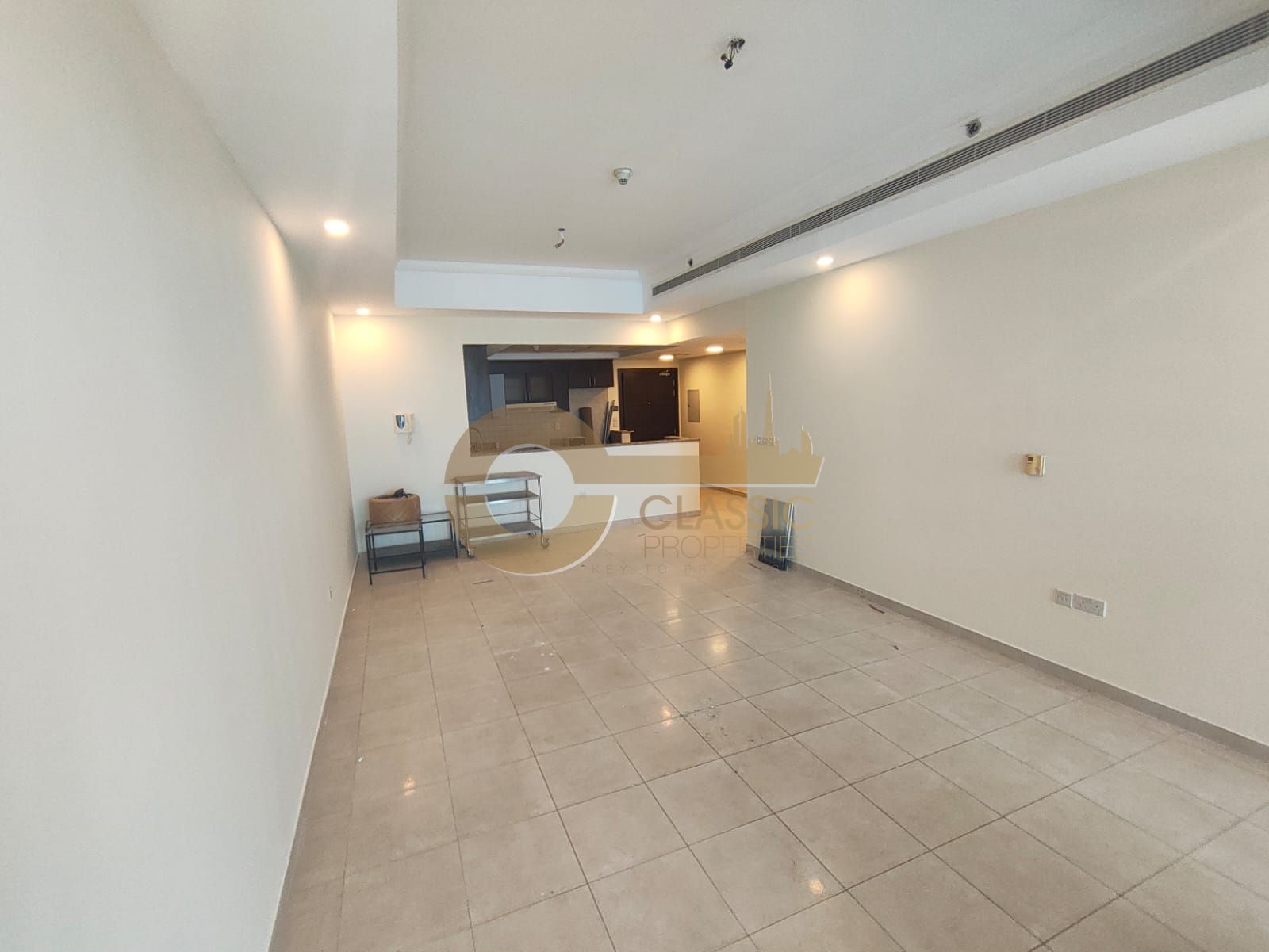 CANAL VIEW | HIGH FLOOR | VACANT | PRIME LOCATION