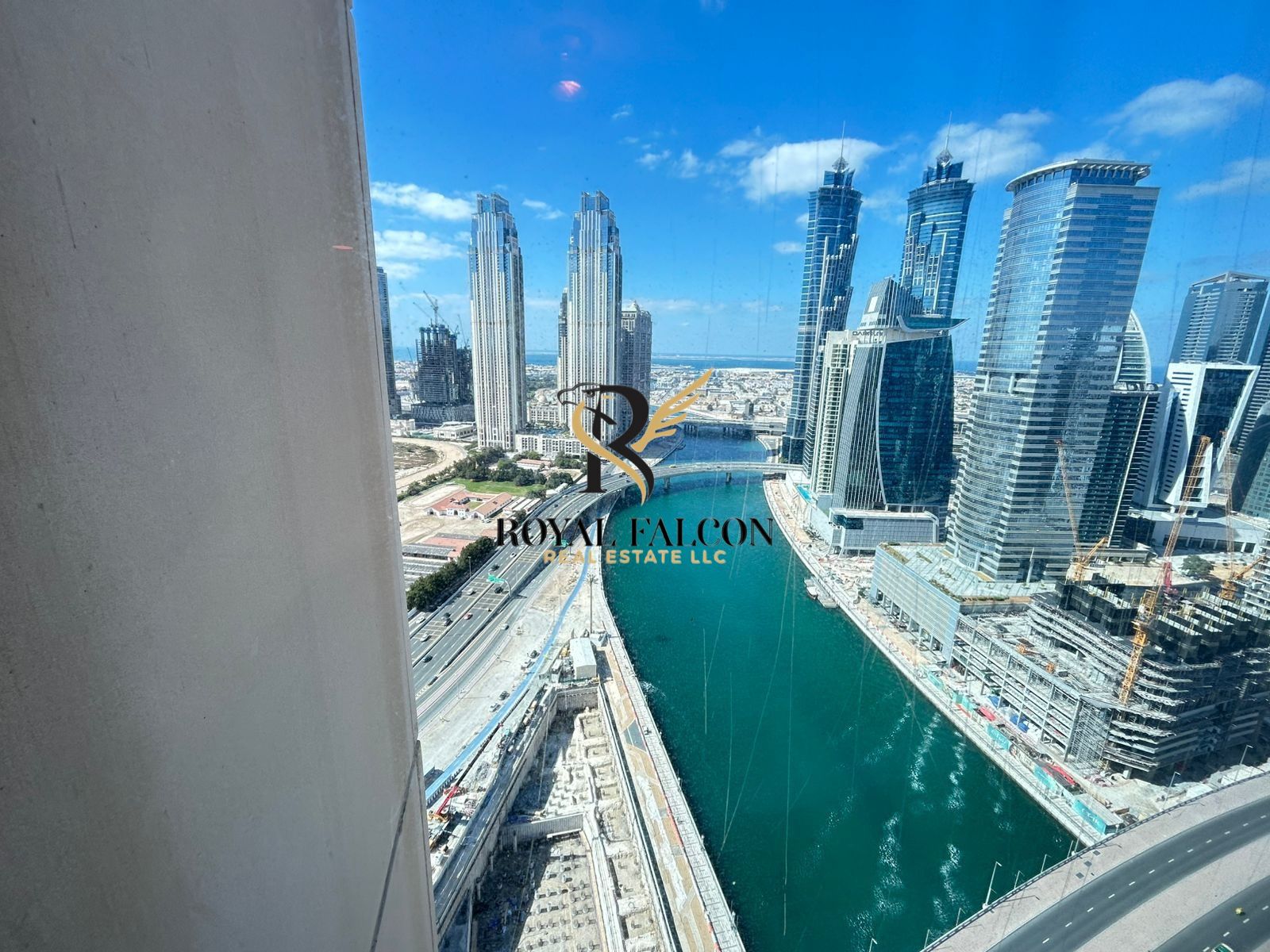 2 Bedroom w Maids | Canal View | Tenanted