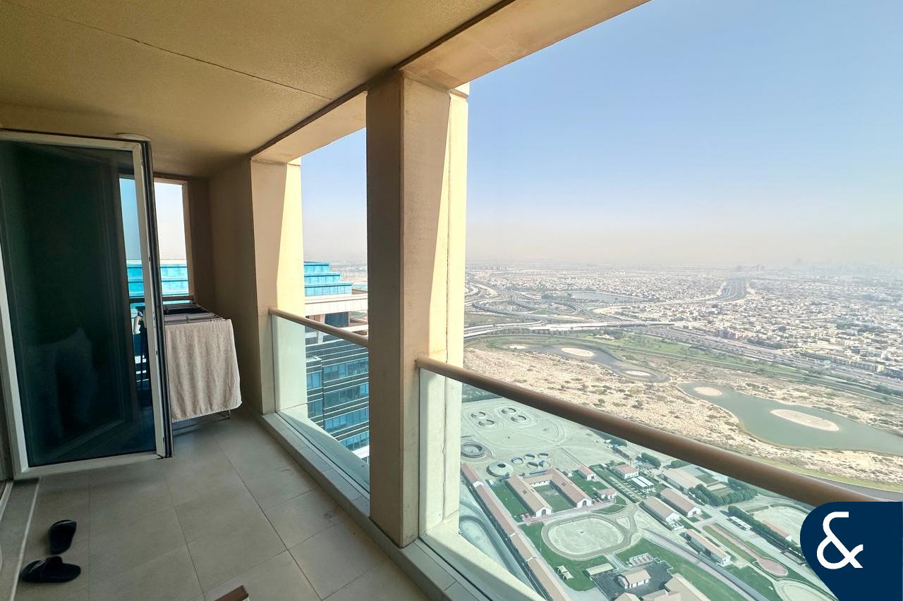 High Floor | VOT | Stable and Canal Views