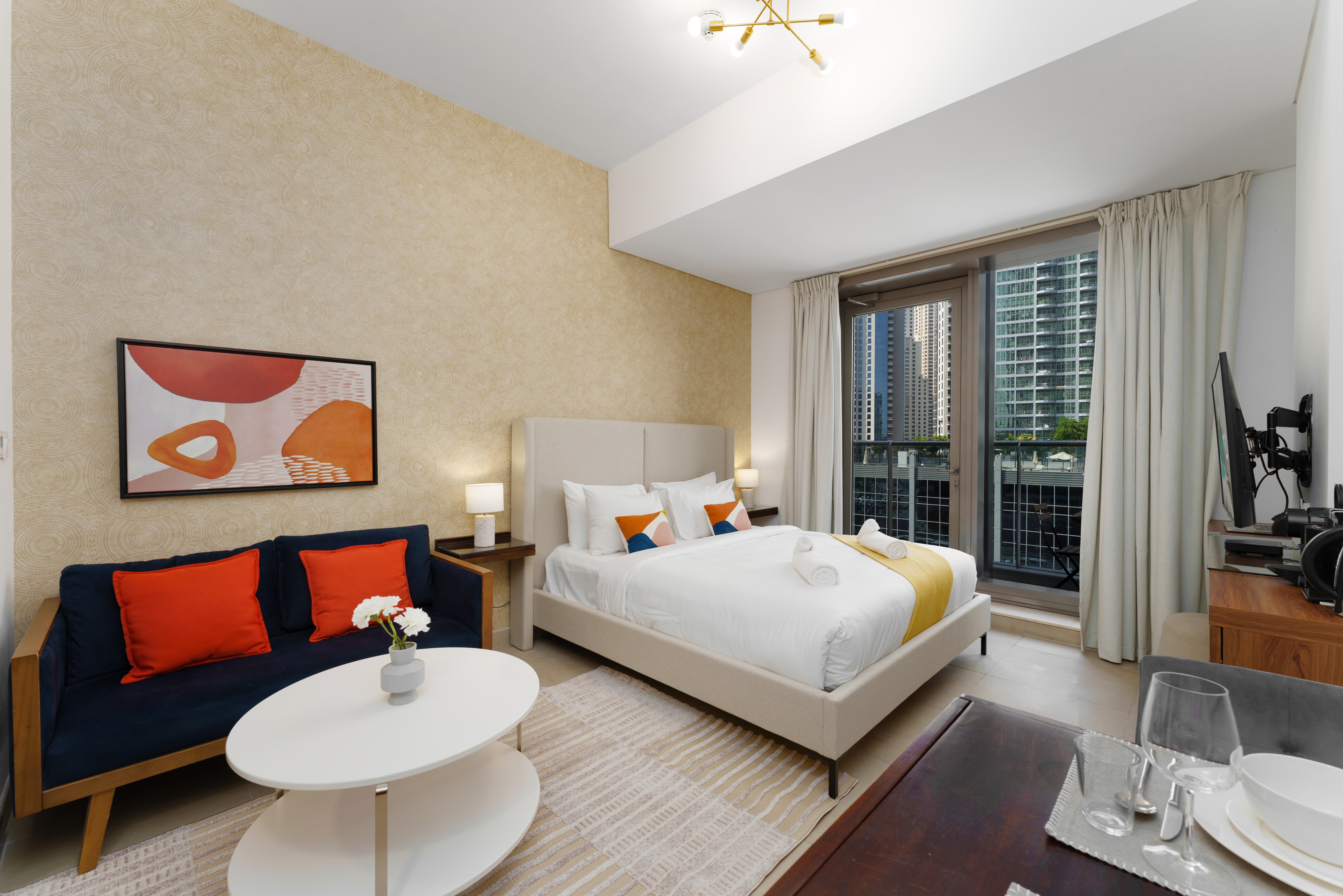 Chic Studio with Marina Views – Sparkle Tower Living