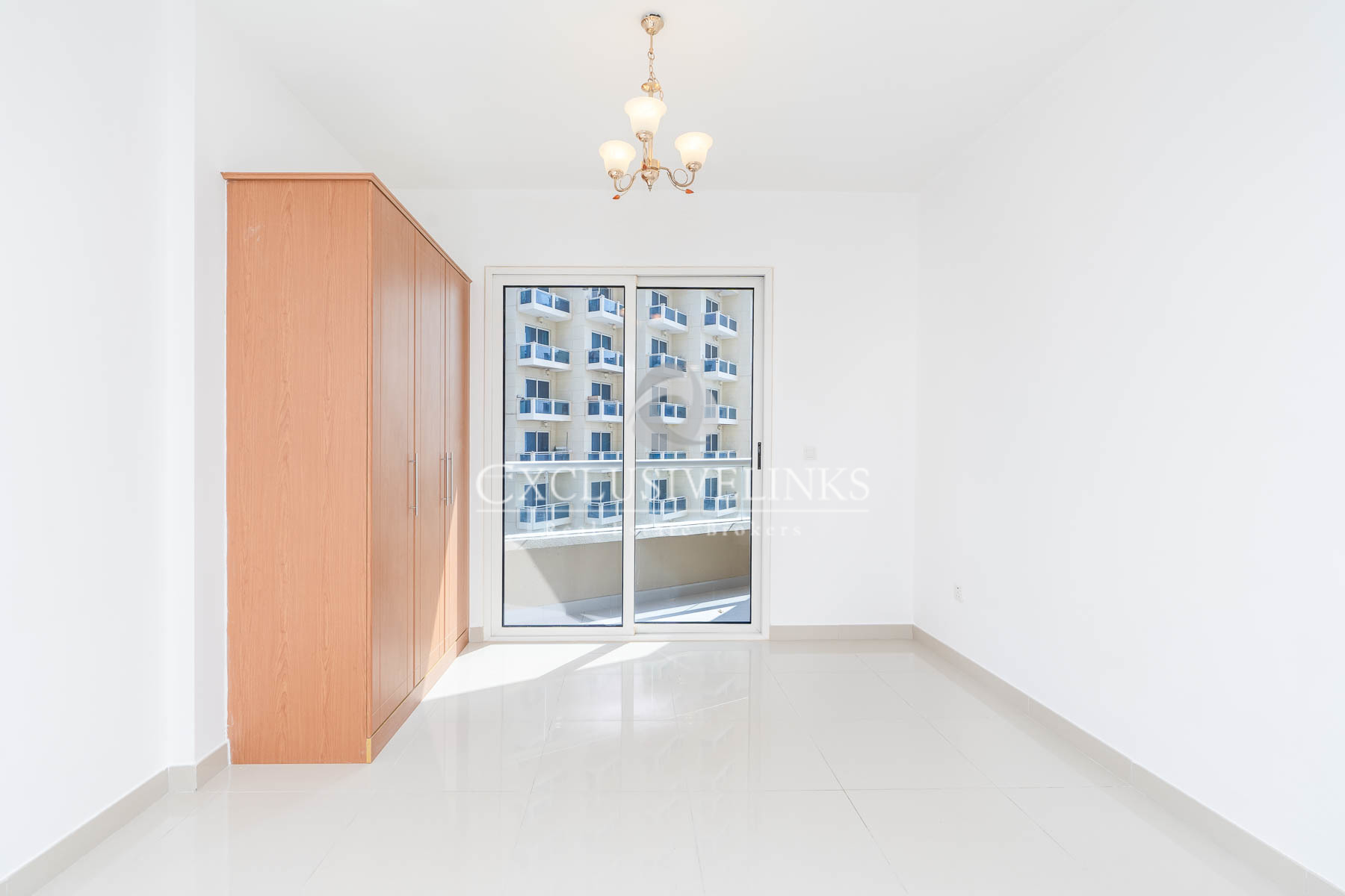 Tenanted | Studio Apartment | Lake View