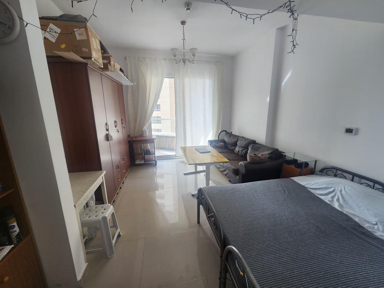 RENTED/SPACIOUS/BALCONY