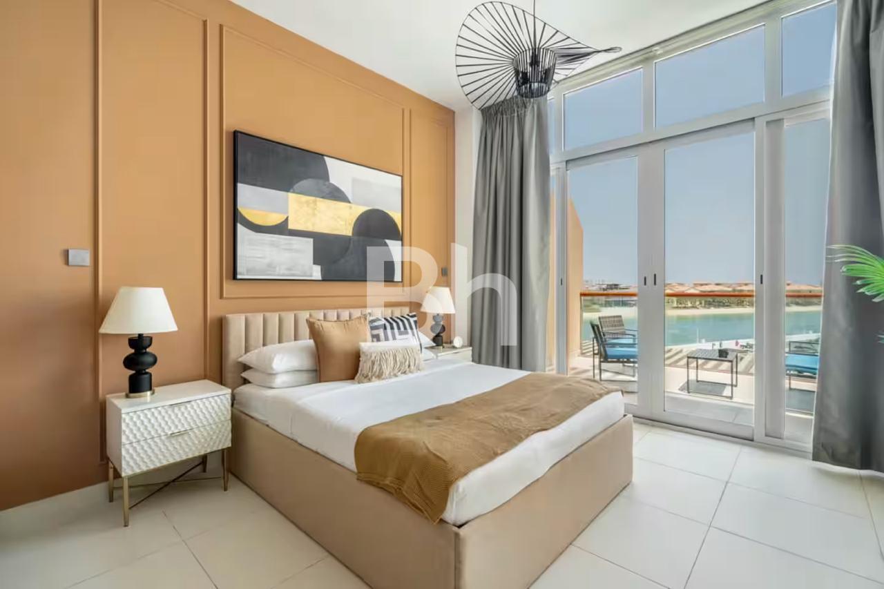 Upgraded | Fully Furnished | Spacious
