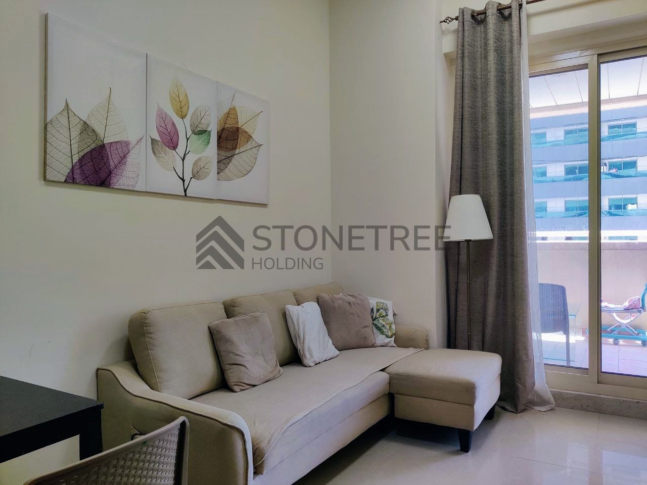 Spacious layout | 2 bathrooms | Rented