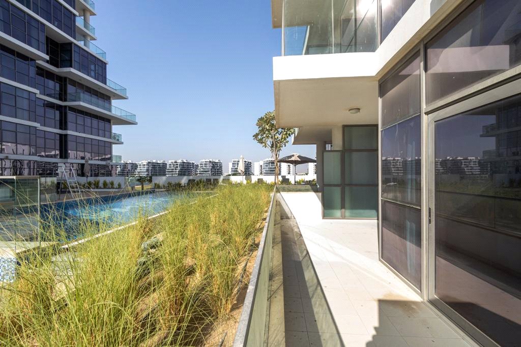 Pool View | Vacant | Fully Furnished