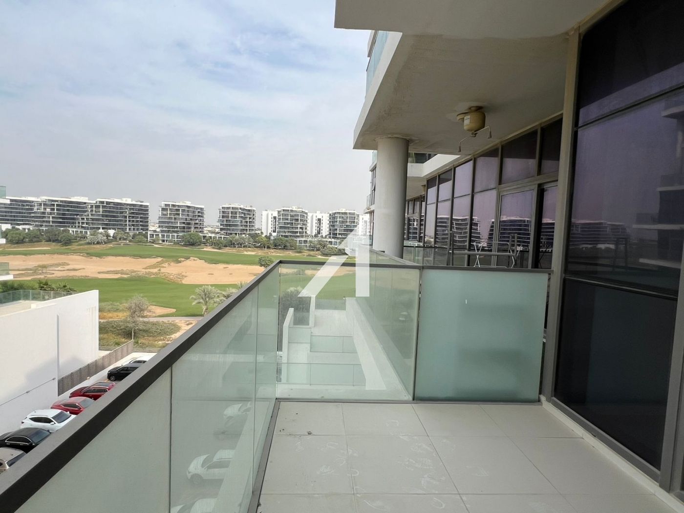 Spacious Studio|Vacant and Ready to Move|Golf View