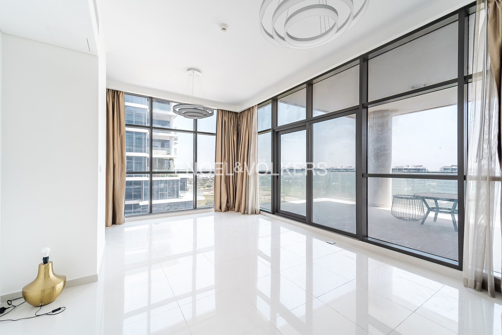 Spacious | Golf View | Corner Unit | Vacant