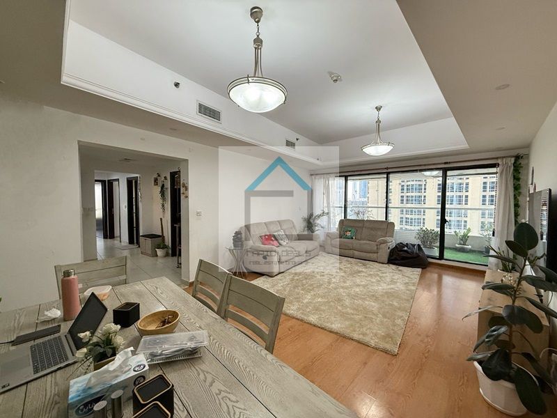 Spacious 3BR+M Layout-Mid Floor-Park View-Close to Metro