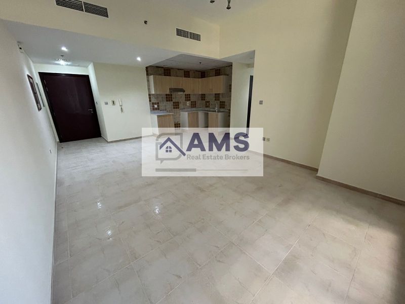 Spacious I High Floor I Balcony I Ready to Move In