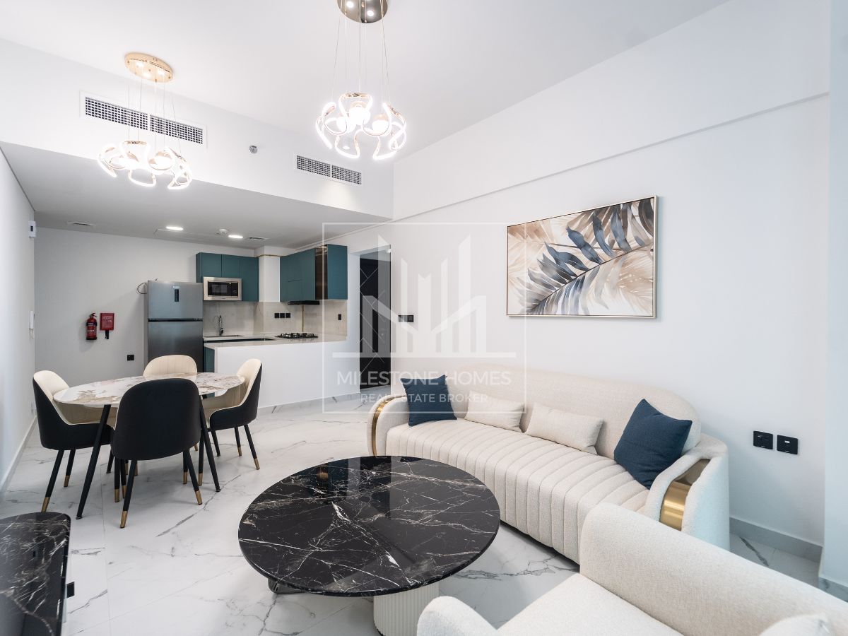 FULLY FURNISHED | BRAND NEW | PRIVATE POOL
