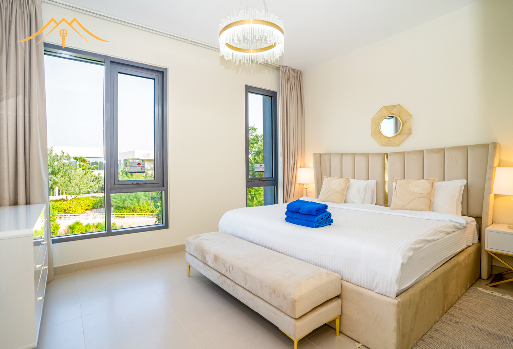Utility Bills Included / Luxurious living / Private Garden