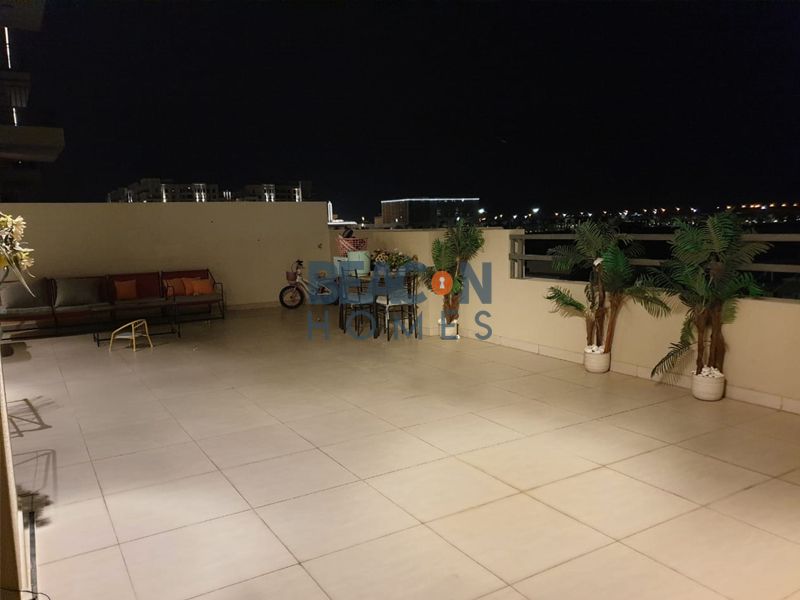 Direct to Park | Luxury 2 Bed | Big Terrace