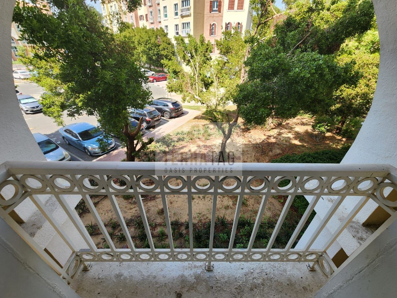 HOT DEAL VACANT U TYPE 1BED WITH BALCONY STREET 5