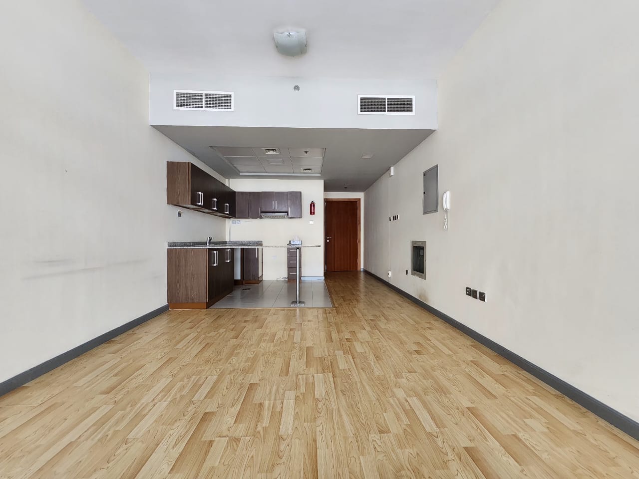 Large Size Studio with Balcony for Sale in Dubai Silicon Oasis