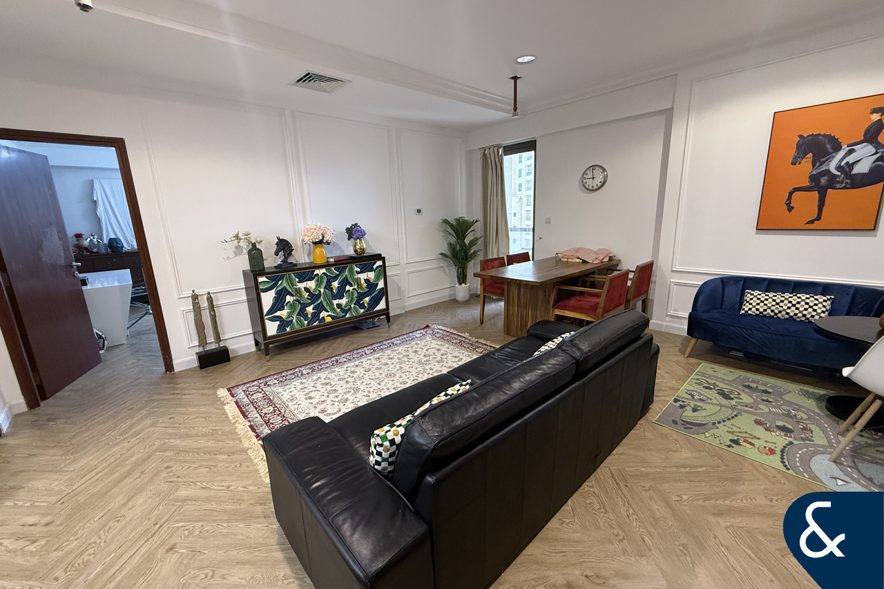 Vacant | Negotiable | 1 Bed Converted