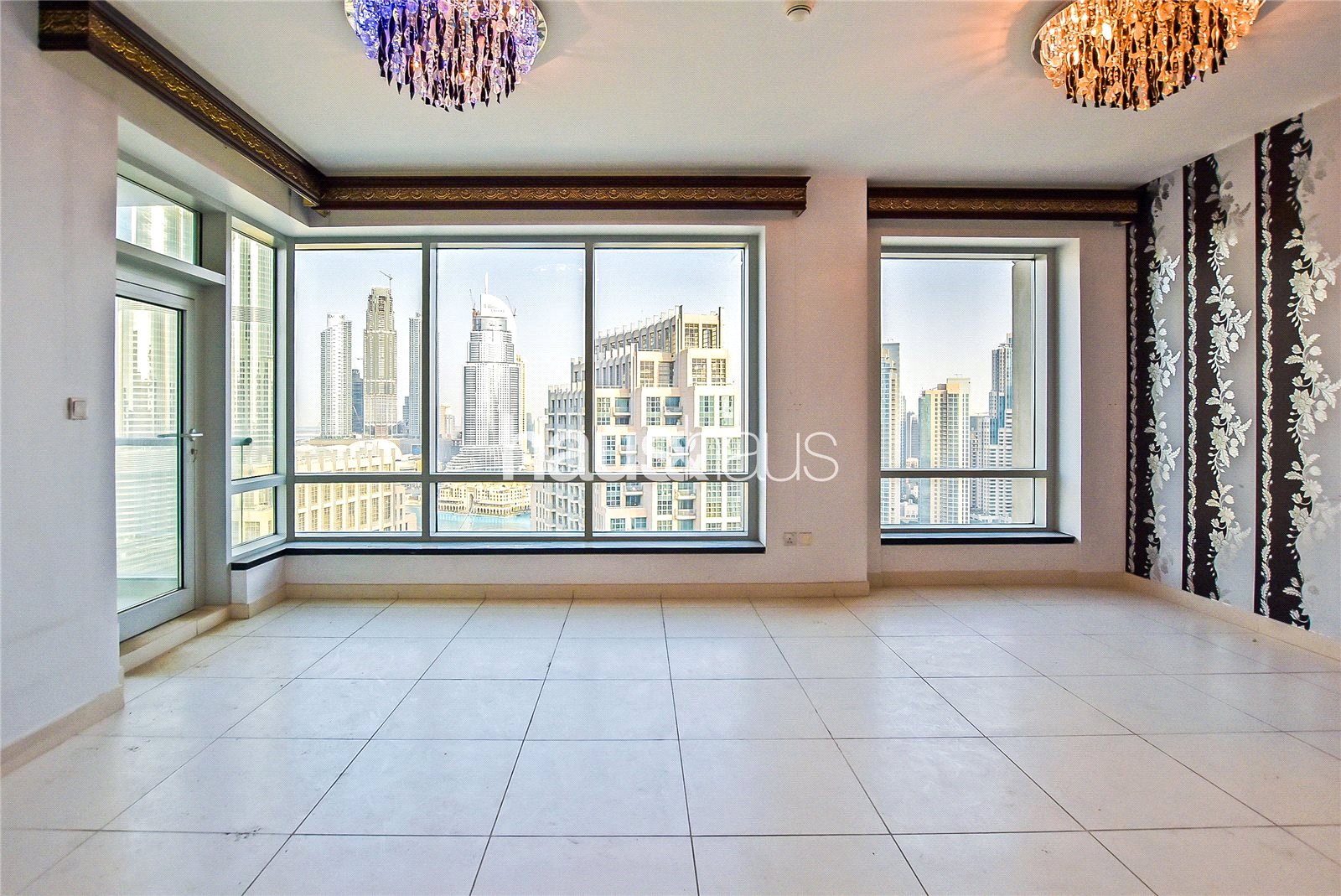Burj Khalifa View | Best layout | Large layout