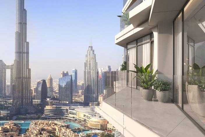 City View | Big Balcony | Spacious Living Room