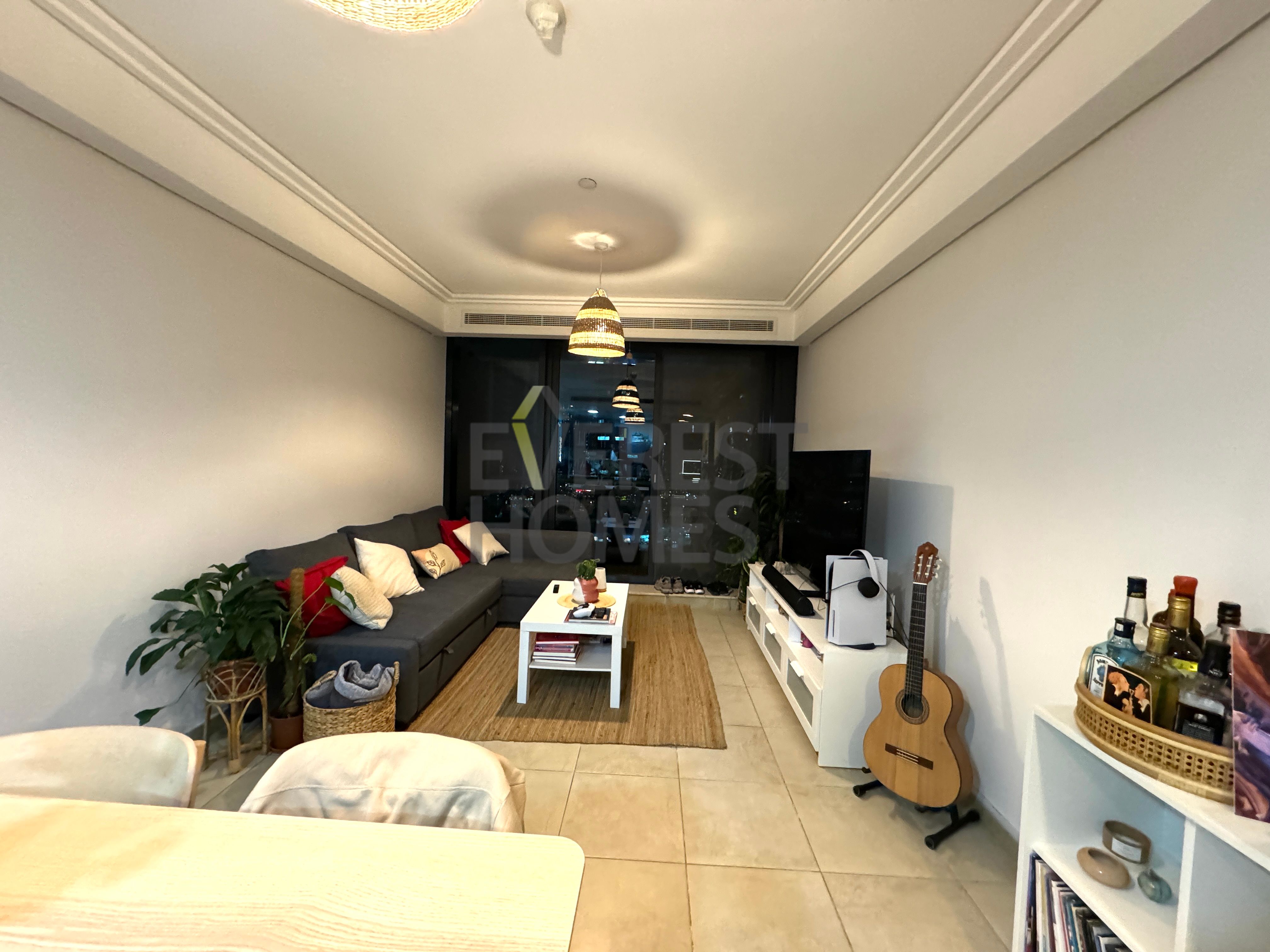 1BED FULL LAKE VIEW| TWO BALCONIES| 761sqft