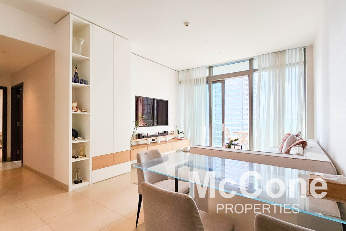 Vacant | Large Balcony | Fully Furnished
