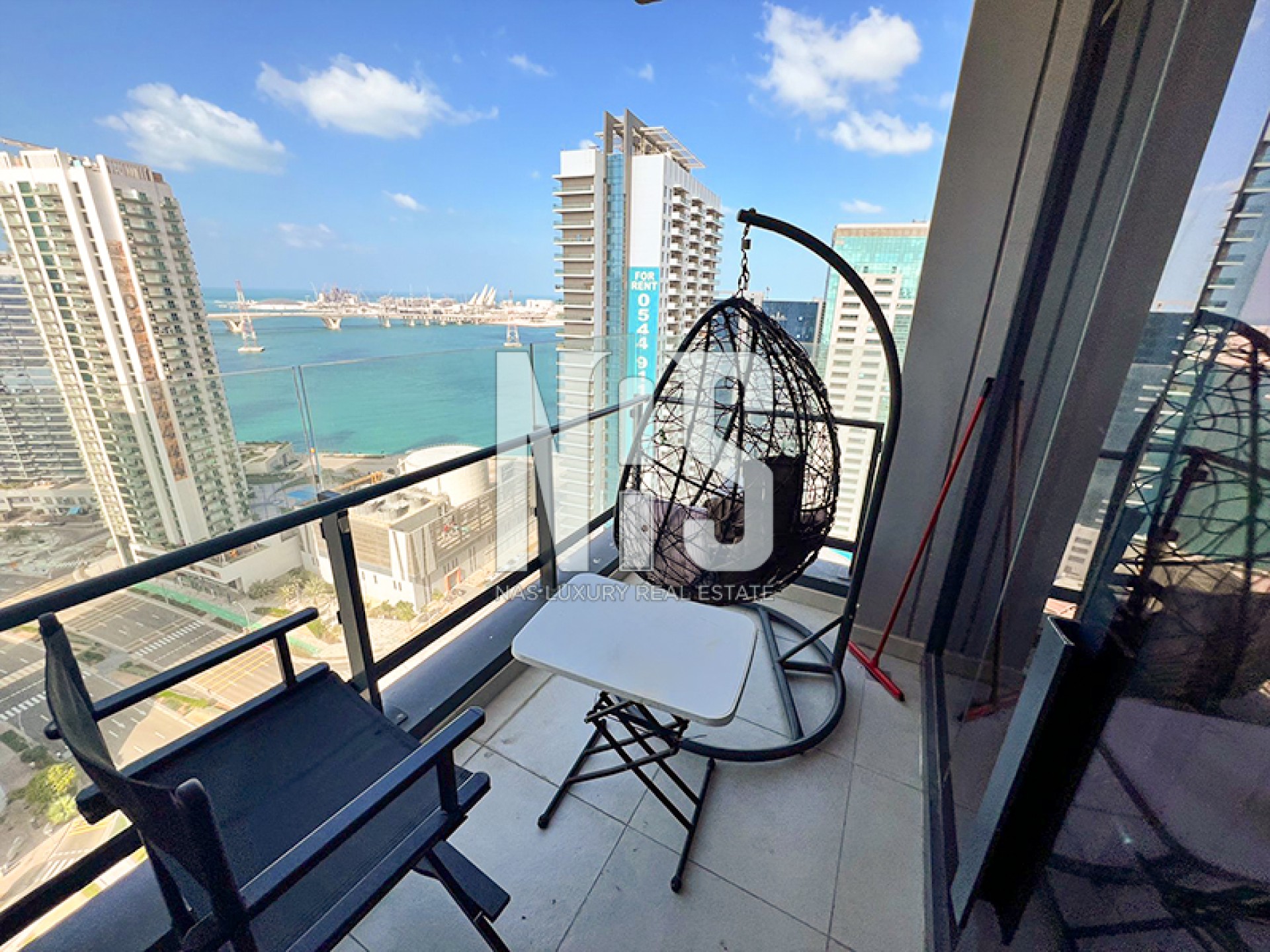 Modern Studio Apartment with High-End Facilities in The Bridges, Al Reem Island