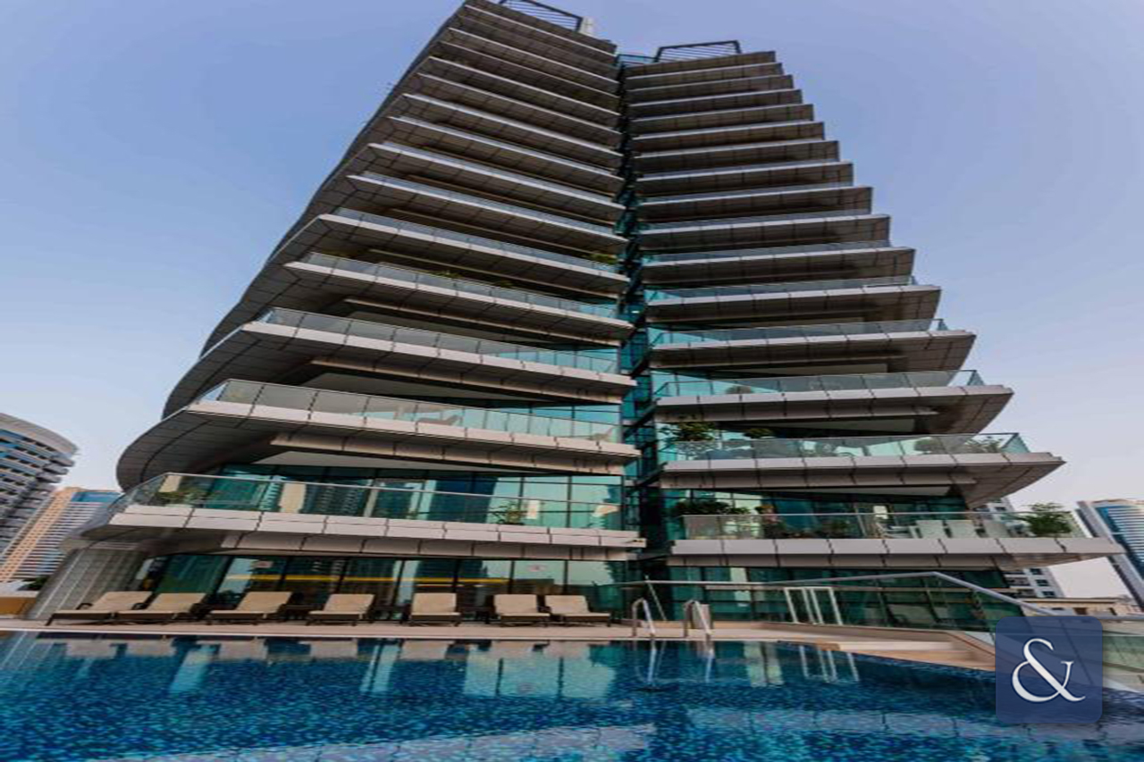 High Floor | Motivated Seller | Maids