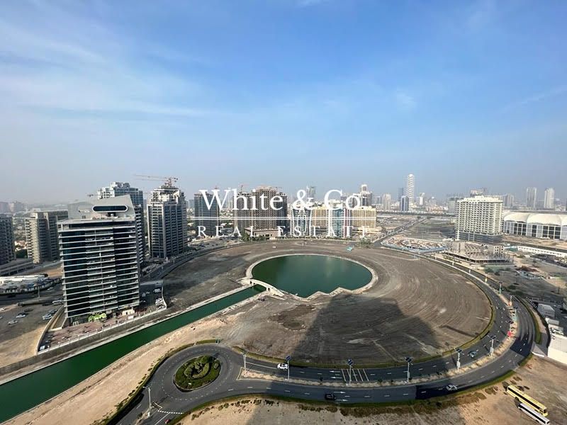 High Floor | Canal View | Spacious Unit