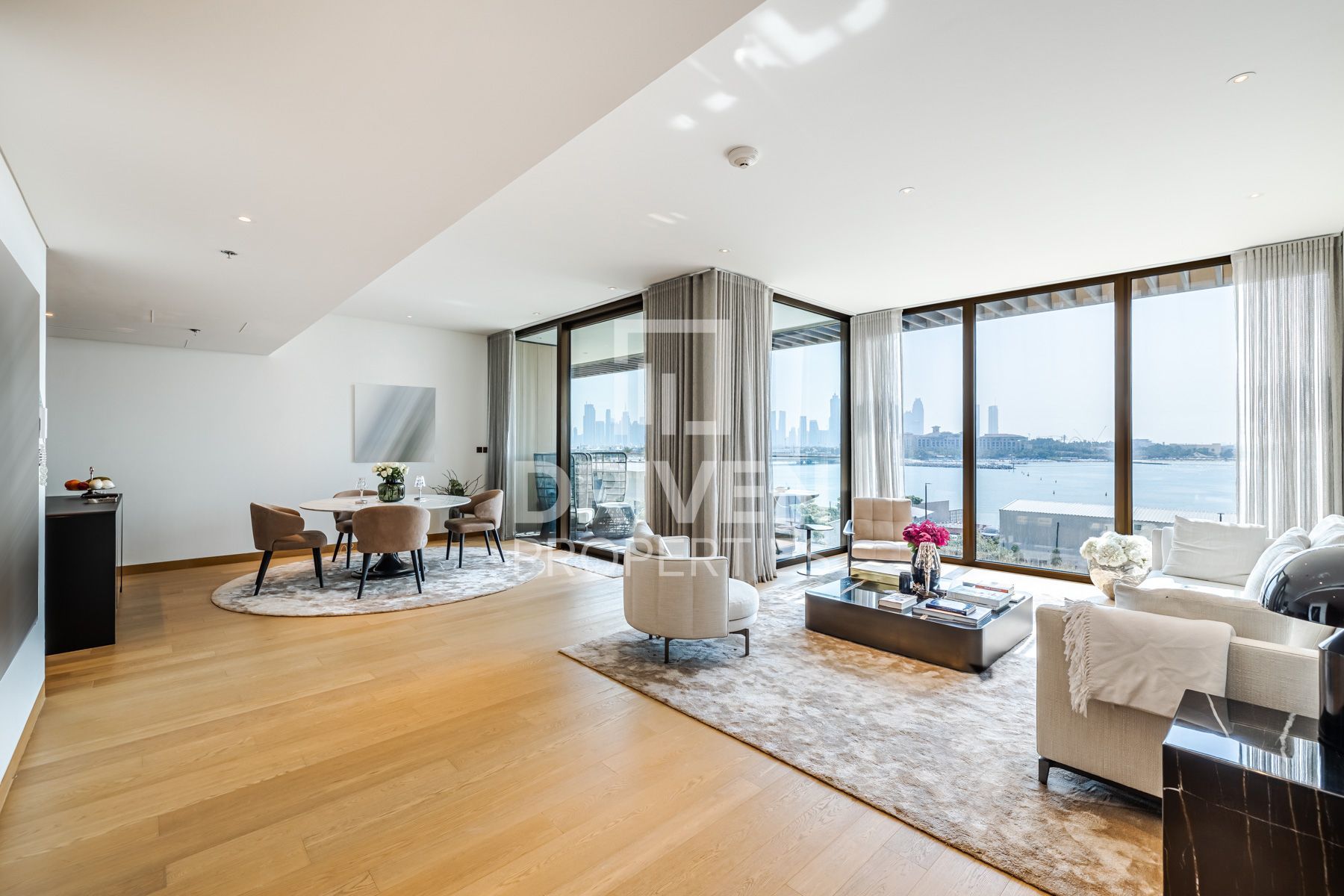 Skyline and Sea View | Vacant Huge Unit