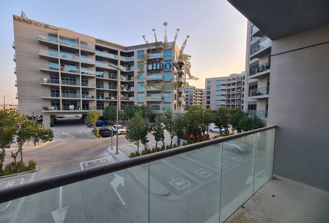 AMAZING VIEW | SPECIOUS LAYOUT | DISTRESS DEAL