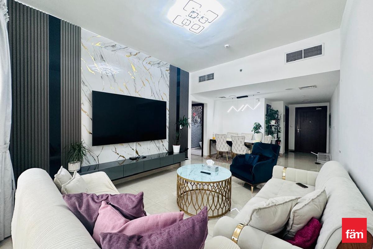 Stunning View | VACANT on Transfer | High Floor