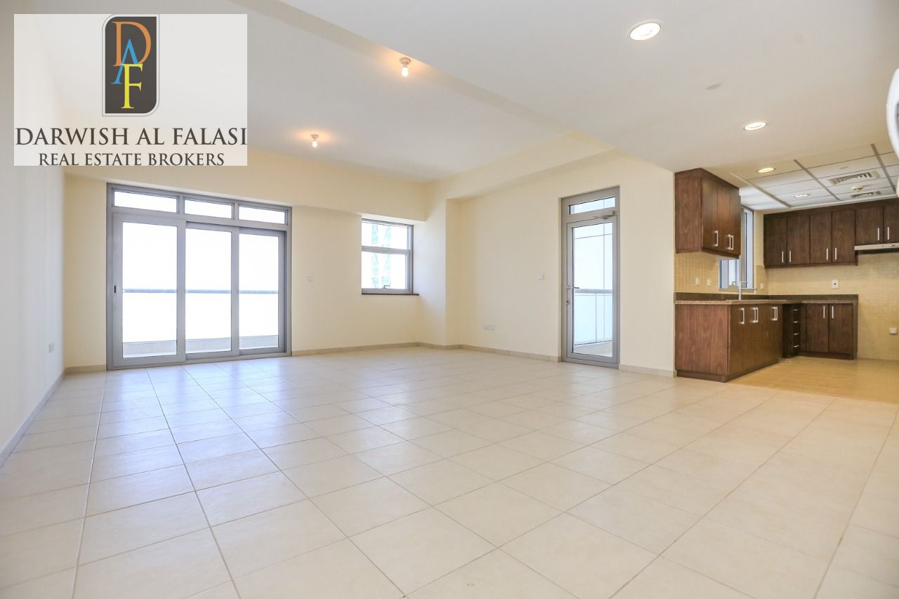 Vacant Unit 1360 SQFT 1 Bedroom Open View