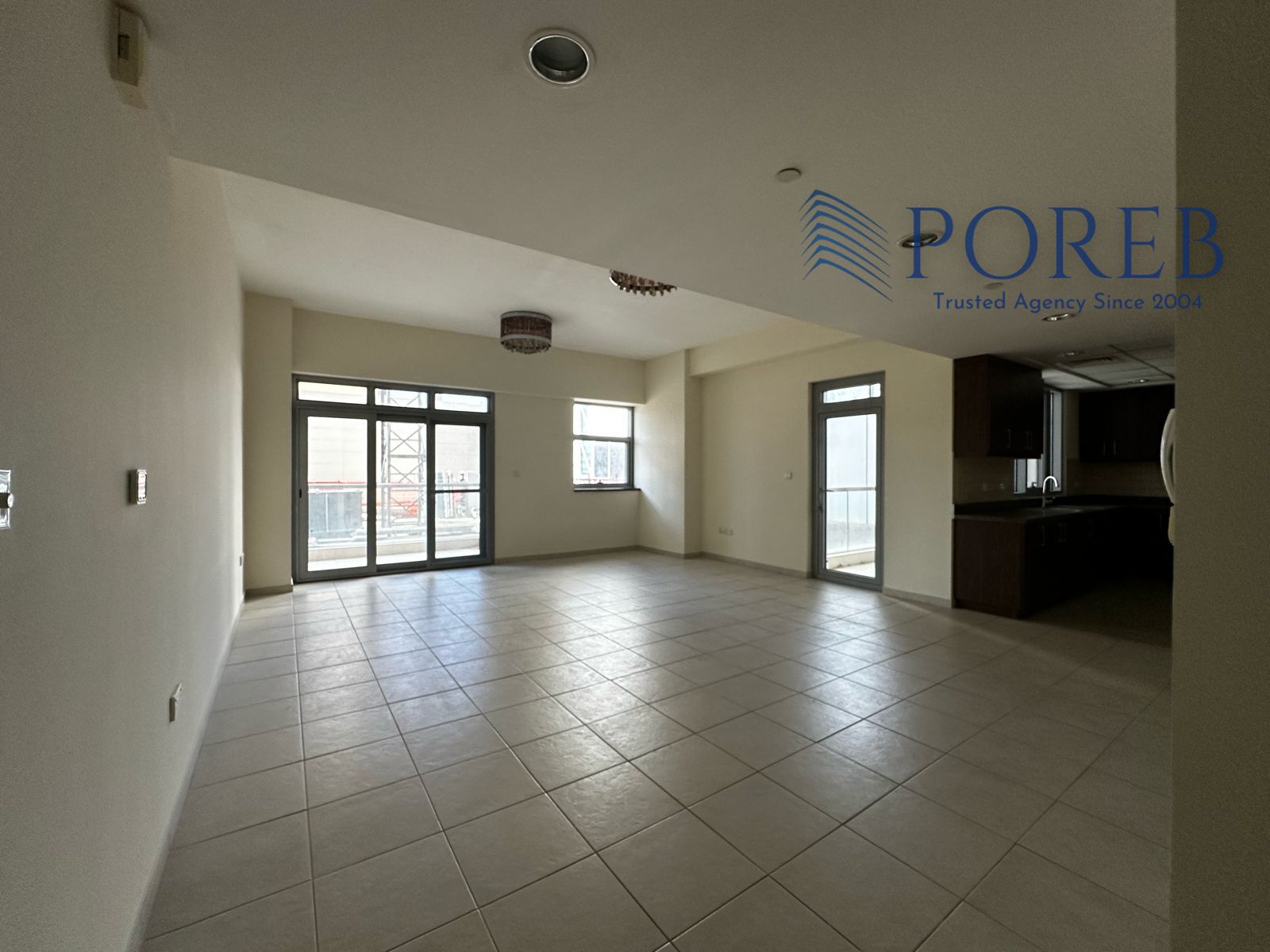 Spacious 1 BR | lower Floor | Rented Unit |