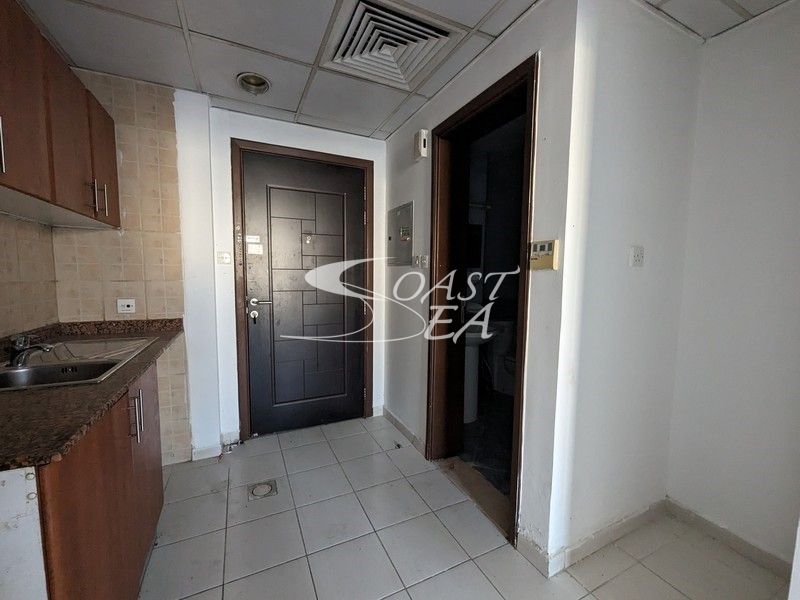 Vacant | Close to Bus | Well Maintained Studio | France Cluster International City