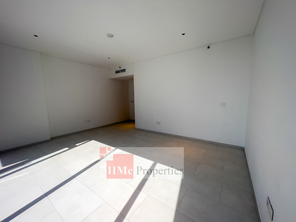 Exclusive Unit | Best Price | Big Layout